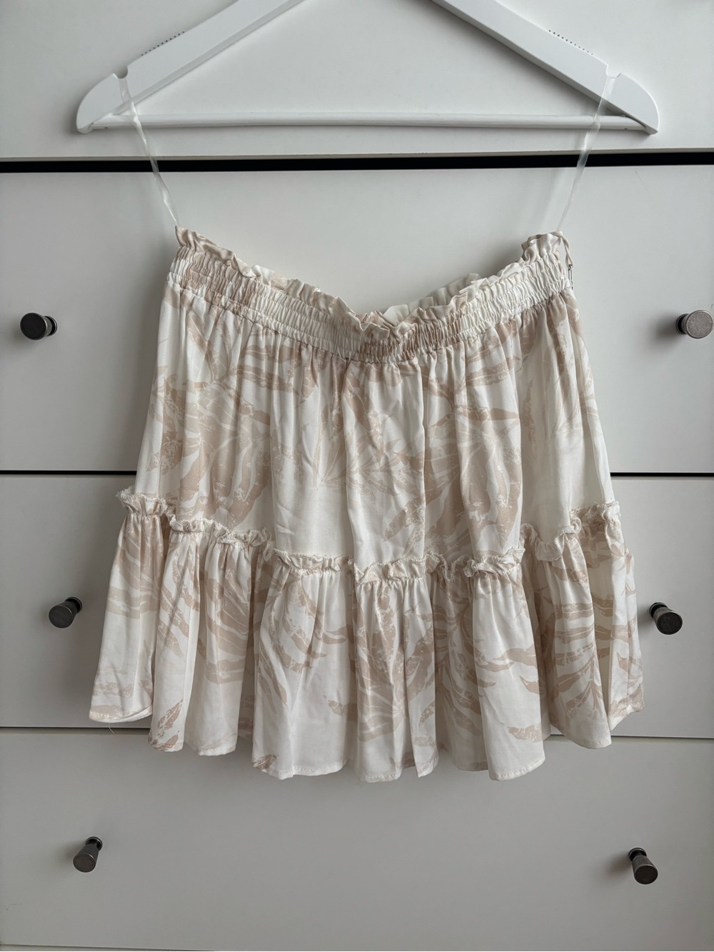 Ocean Drive Beige Palm-Print Ruffle Mini Skirt